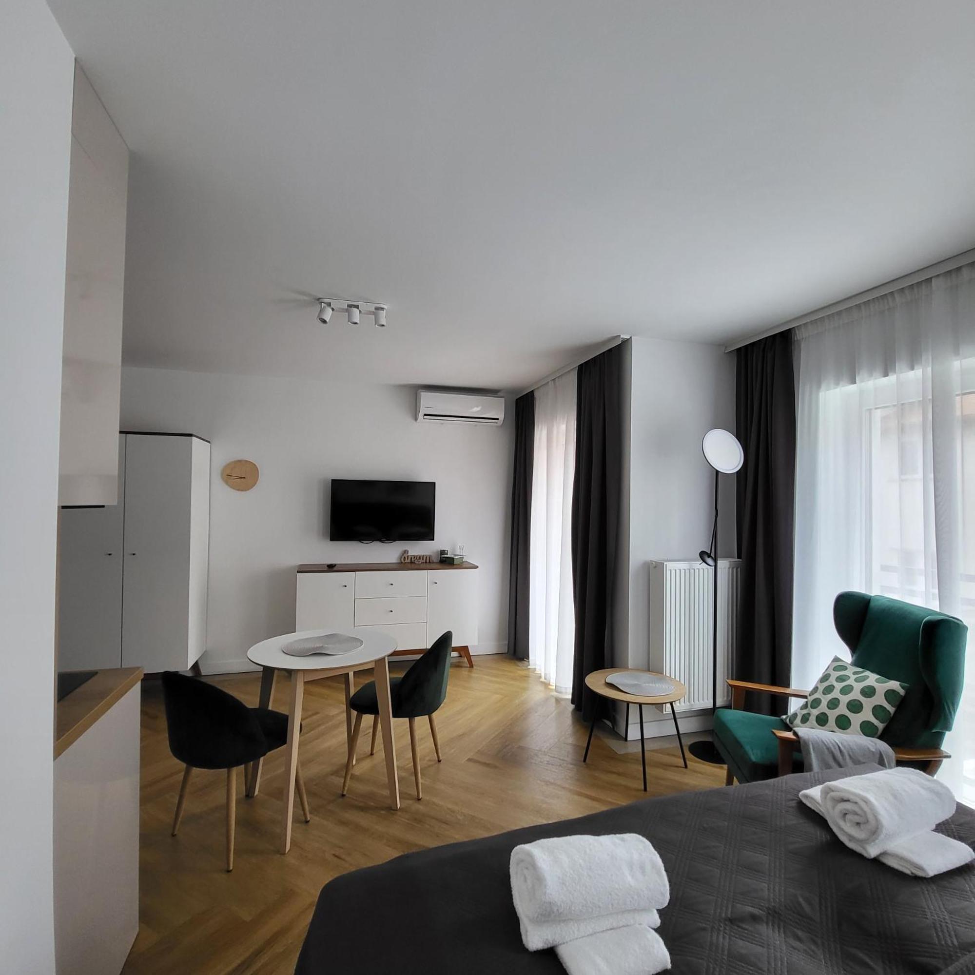 Apartamenty Julia APARTAMENTY OZONOWANE Ustronie Morskie Bagian luar foto
