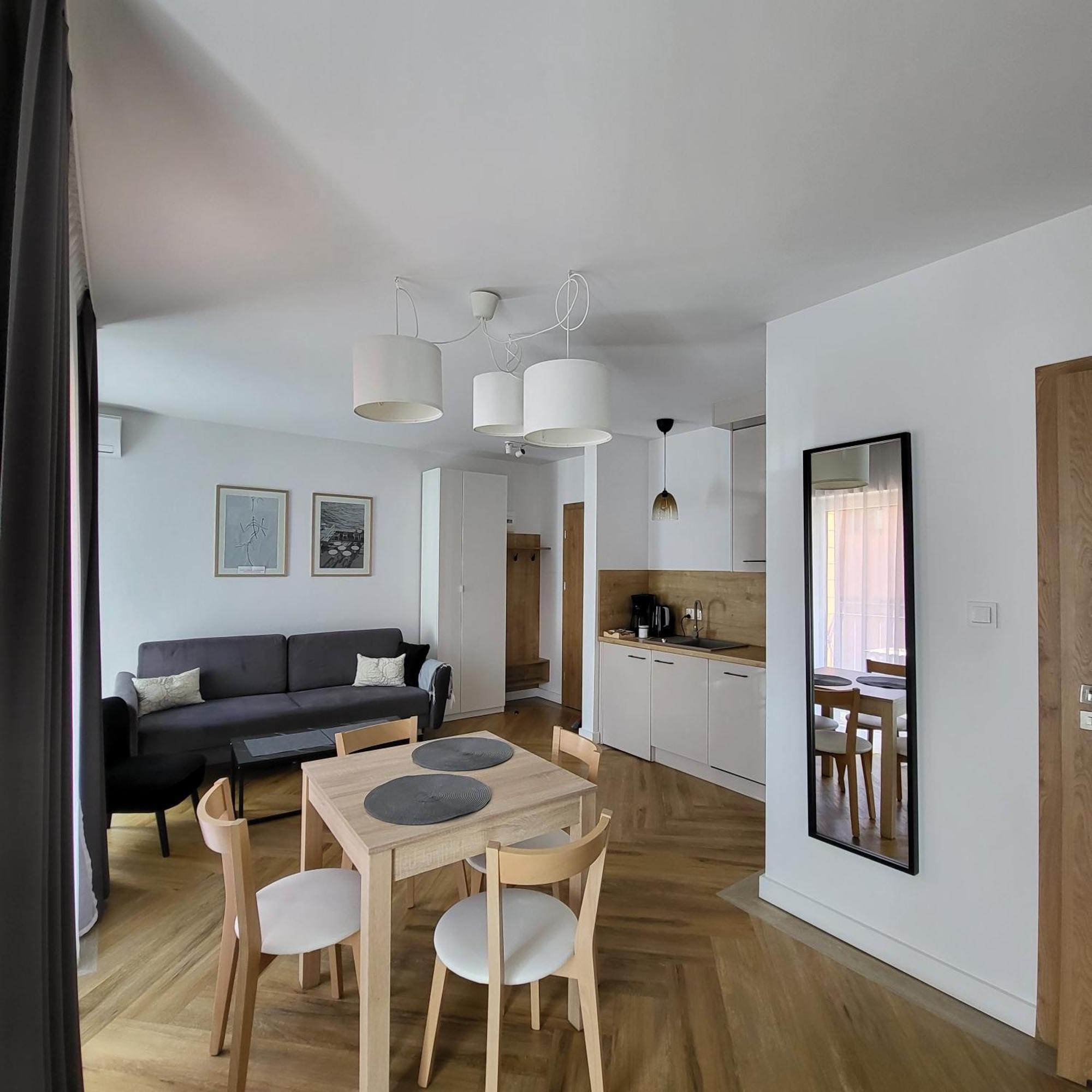 Apartamenty Julia APARTAMENTY OZONOWANE Ustronie Morskie Bagian luar foto