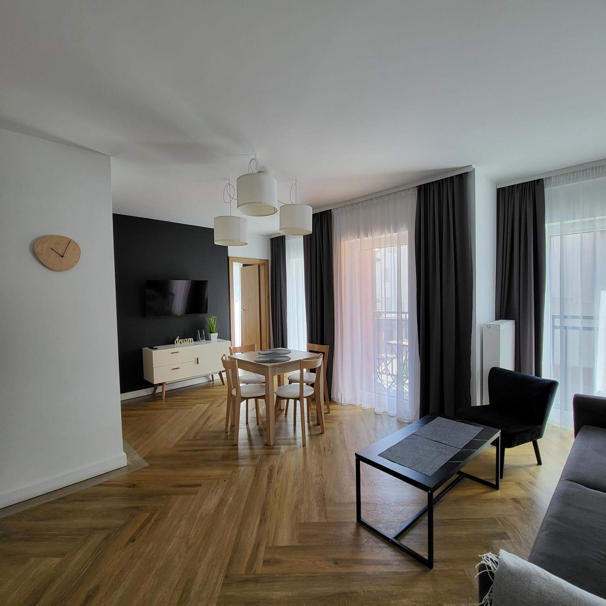 Apartamenty Julia APARTAMENTY OZONOWANE Ustronie Morskie Bagian luar foto